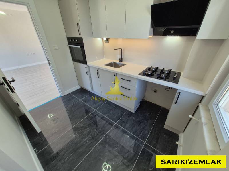 Edremit İkizçay Mah`da2+1  Daire. - 7